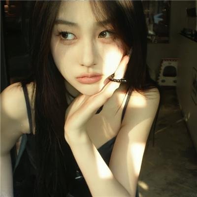 远山淡影